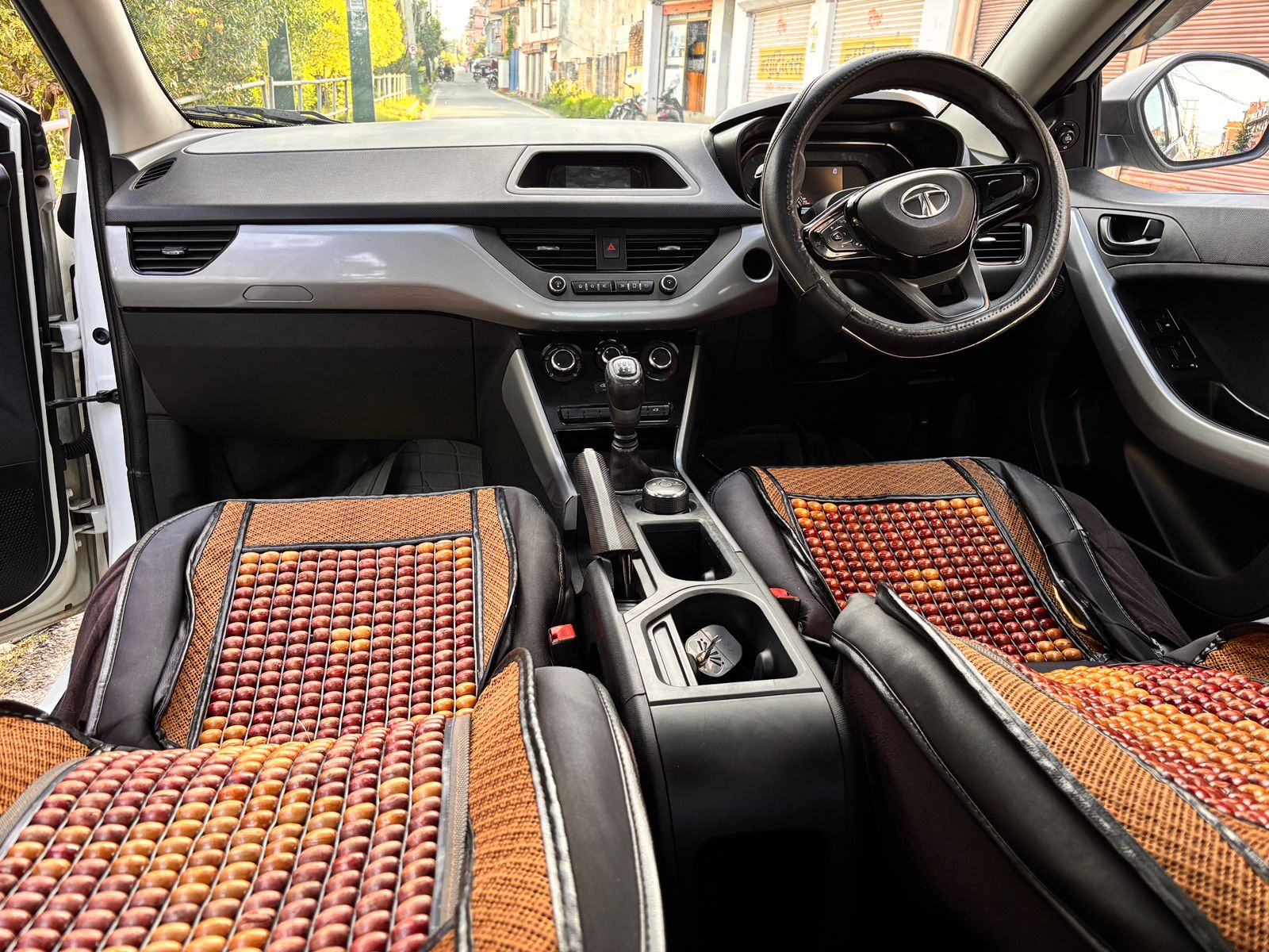carDetail image