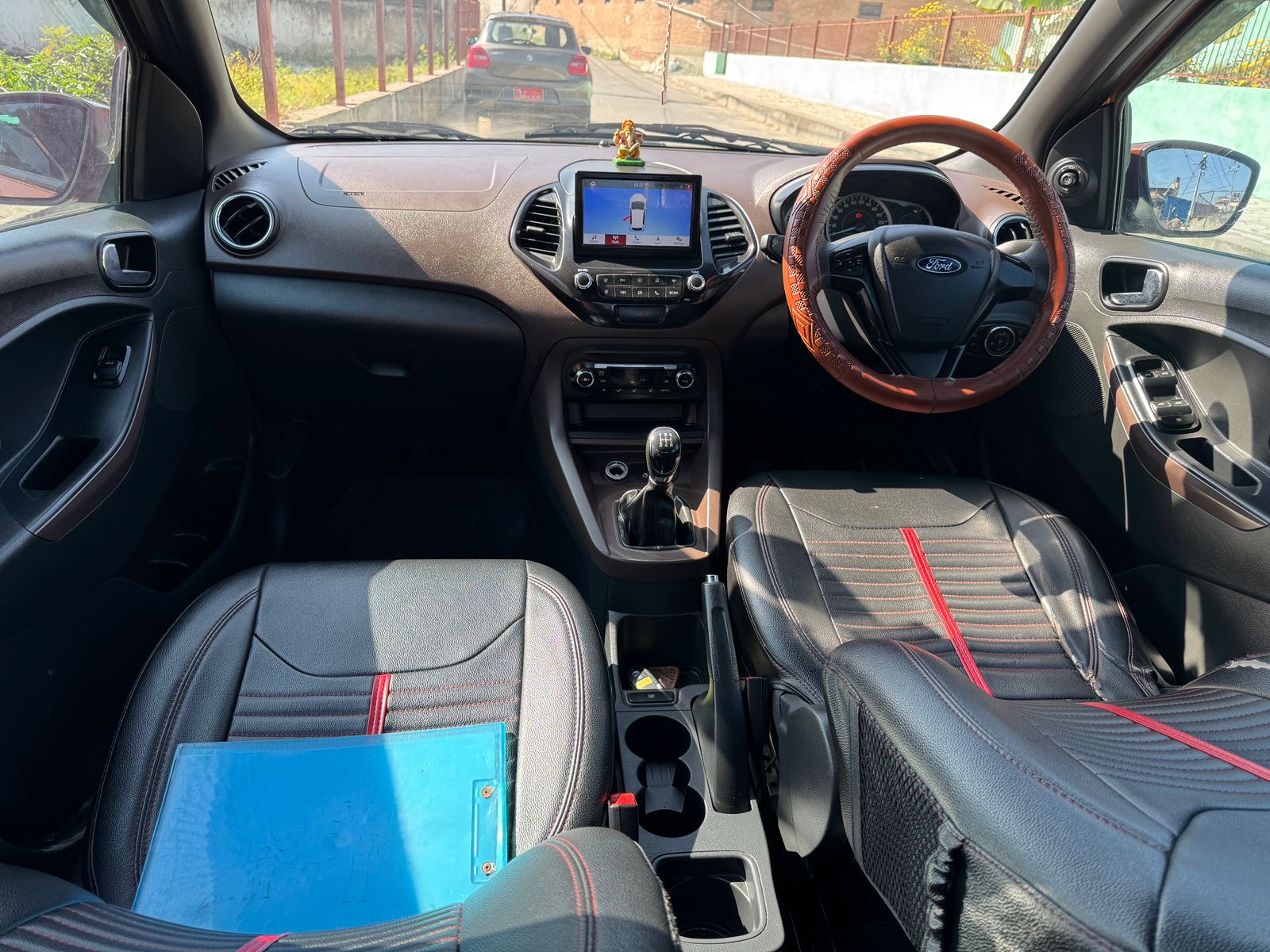 carDetail image