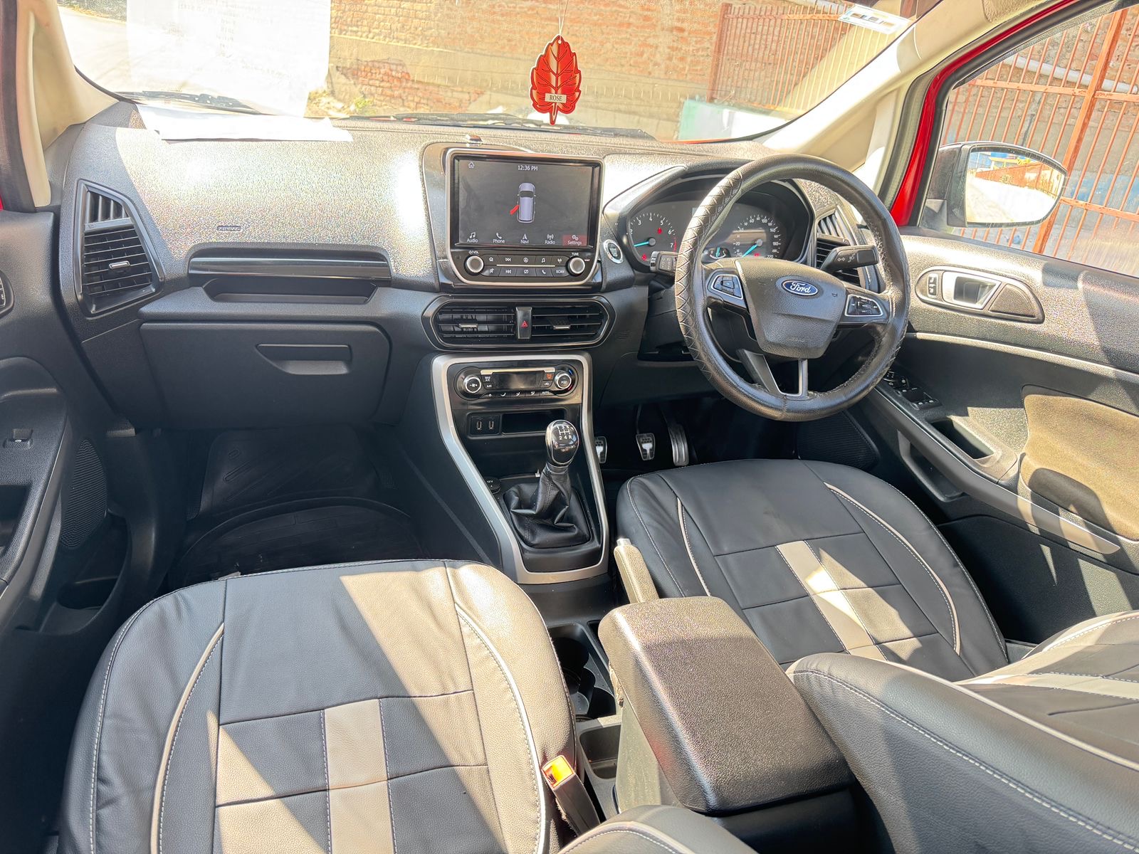 carDetail image